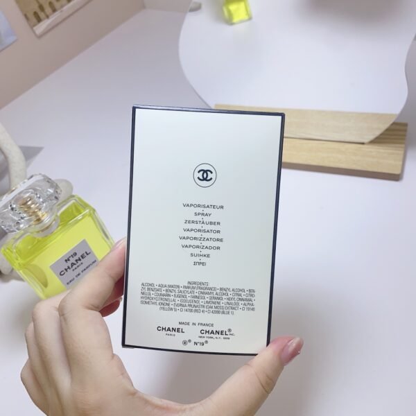 Chanel N°19 100ml