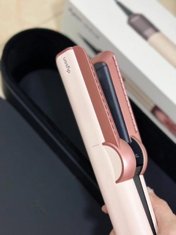 Dyson Airstrait™ straightener