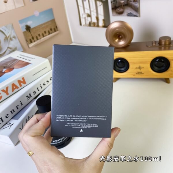 Tom Ford Eau d’Ombré Leather Eau de Toilette 100ml