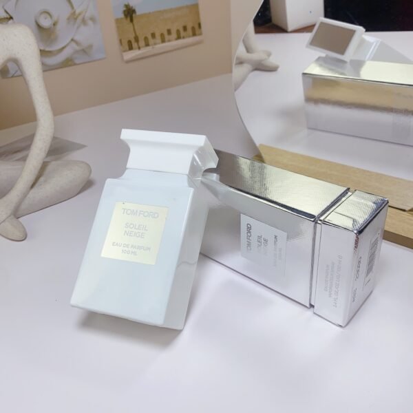 Tom Ford Soleil Neige Eau de Parfum