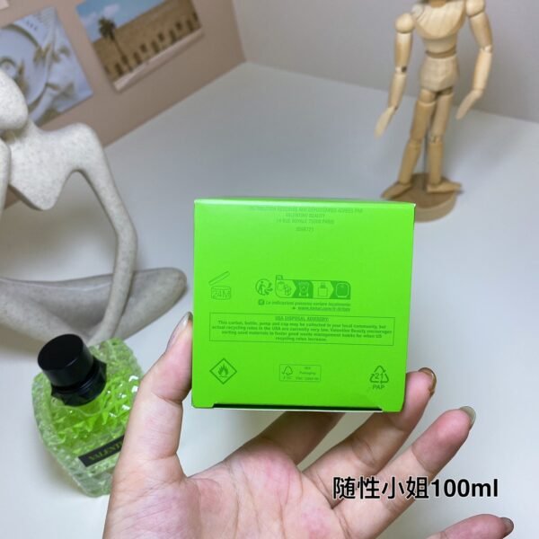 Valentino Donna Born In Roma Intense 100ml series