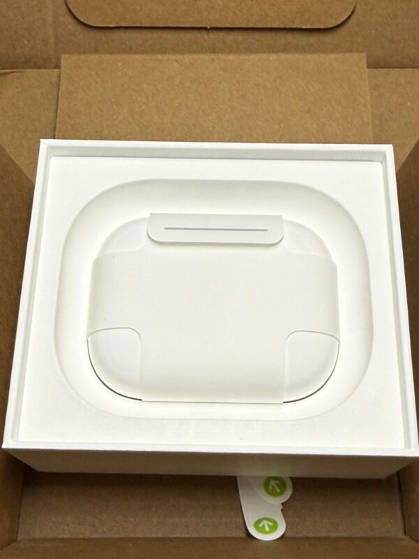 AirPods pro 3 (USB-C) Wireless Active Noise Cancelling Earbuds